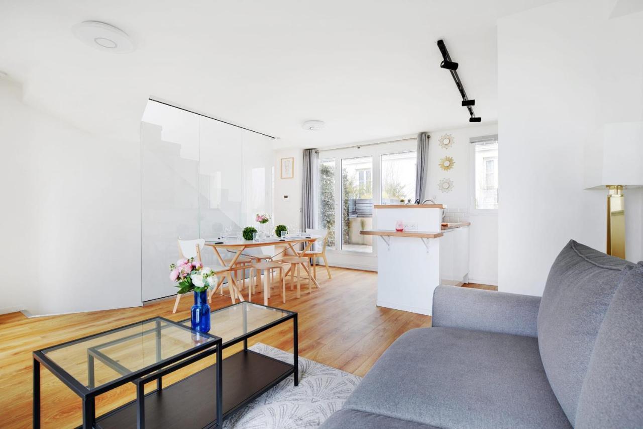 Exceptional Triplex With Terrace - Montmartre Apartment Paris Exterior photo